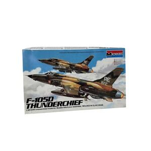 Monogram F-105D Thunderchief 1/48 Model Kit 5806